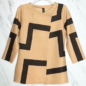 BEREK Classic Crinkle Jacket Top Sz Petite Medium Bold Gold Black Art Snap Close